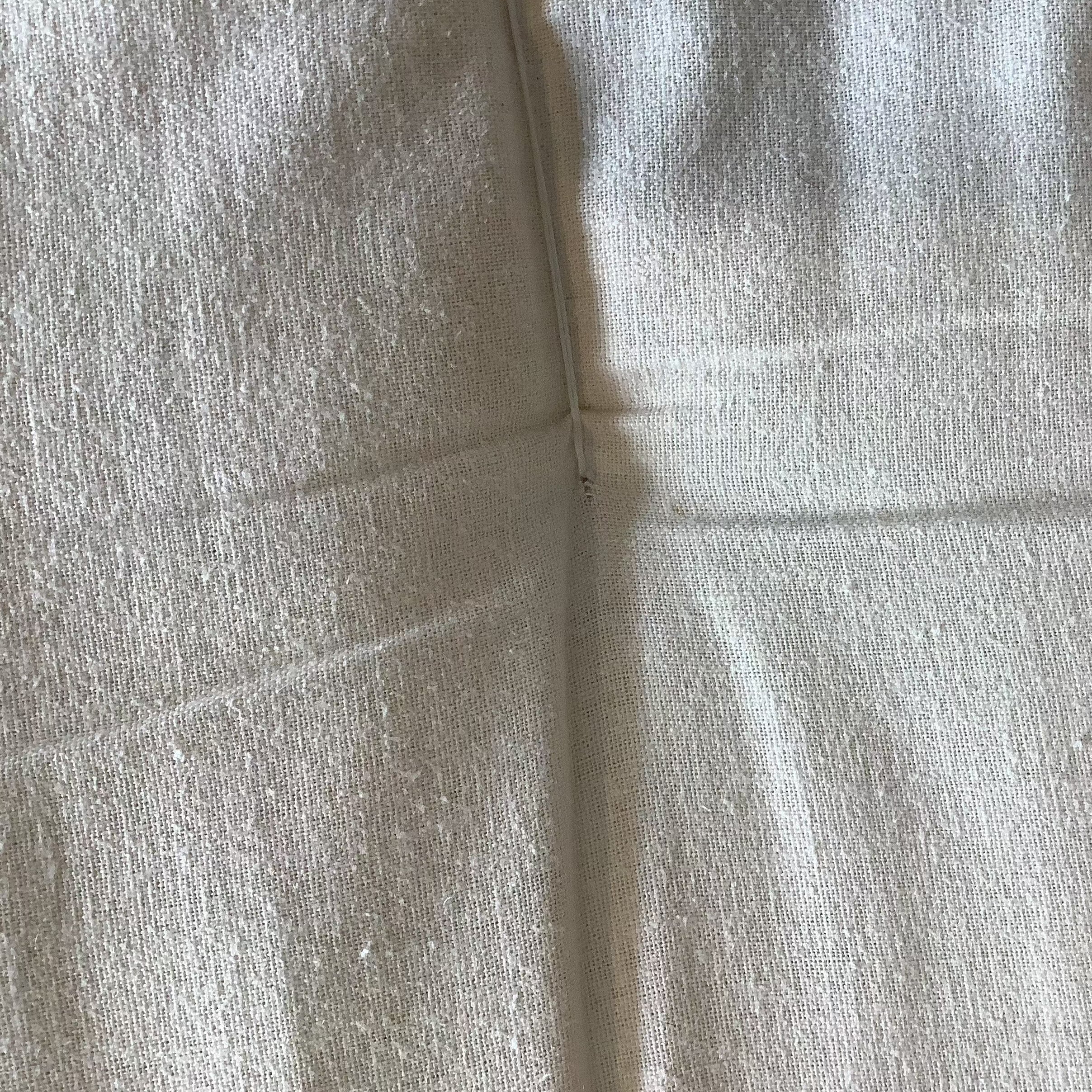FLOOR STOCK Double Cloud 7 -193cm (SYD)