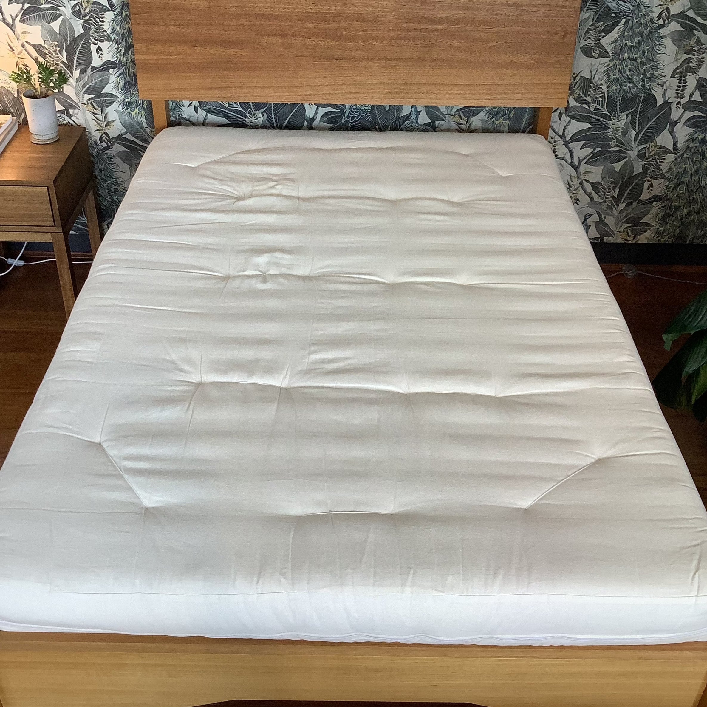 FLOOR STOCK Double Cloud 7 -193cm (SYD)