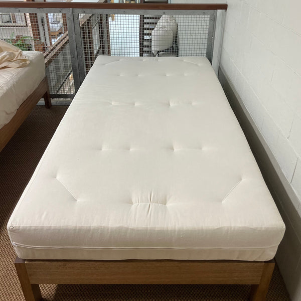 FLOOR STOCK King Single Sovereign Rest (GC)