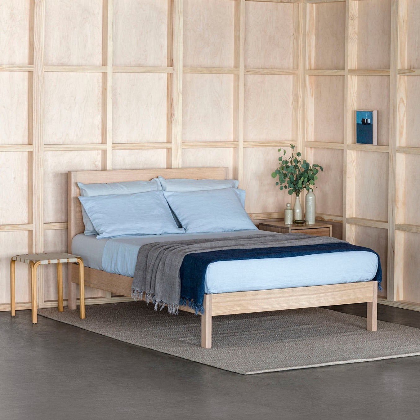 FLOOR STOCK Double Cassia